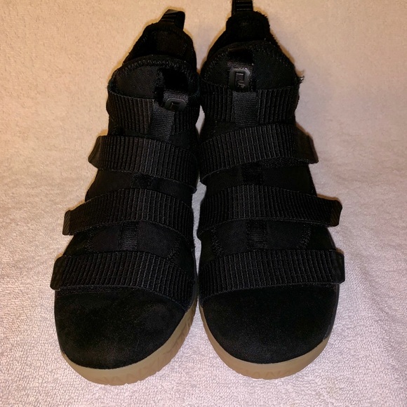 👟 LeBron James High Tops 👟 - Picture 8 of 8